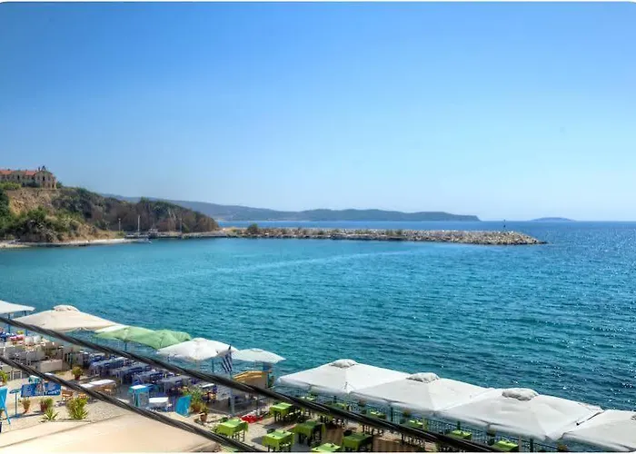 Molos Hotel